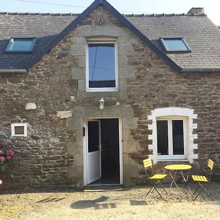 Charmante Maison Proche De Dinan -Dinard - St Malo Pleslin-Trigavou Exterior photo